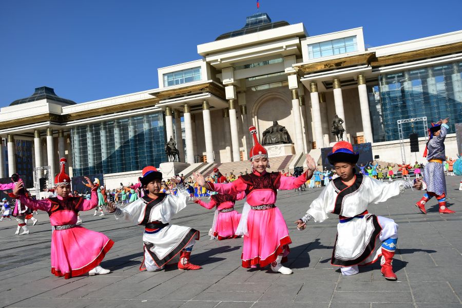 naadam11